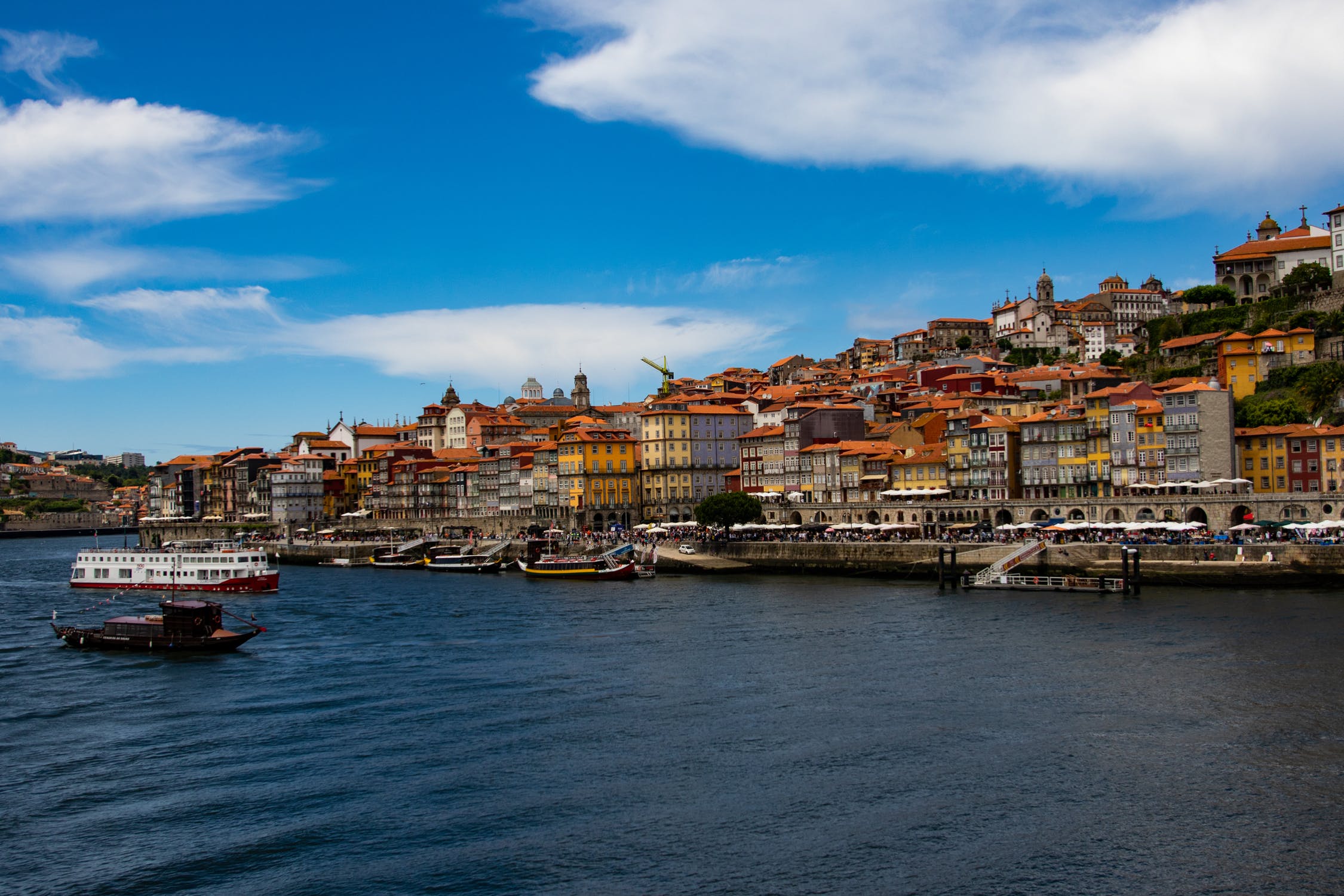 visit portugal from canada