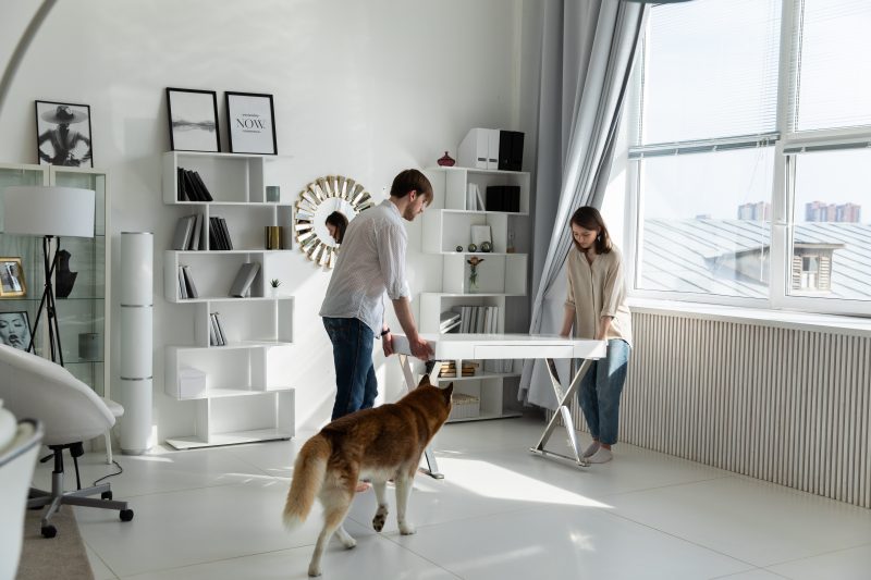 Couple Moving White Desk Couple Moving White Desk